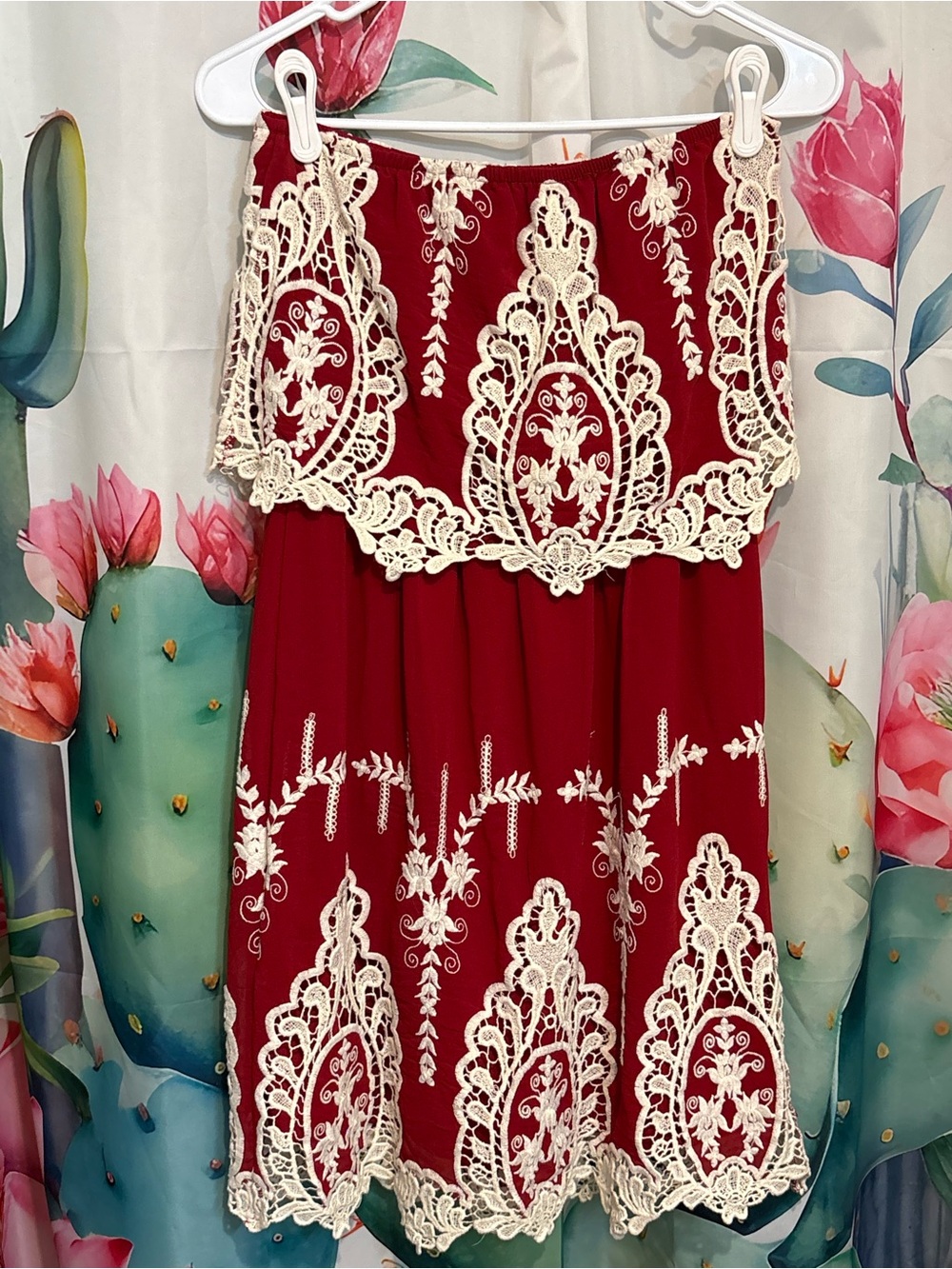 Hot & Delicious Women’s Medium Burgundy Red Embroidered Lace Boho Mini Dress